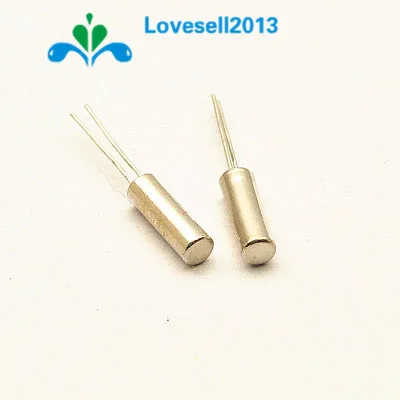 100Pcs 32.768KHz 32768HZ Crystal Oscillator 2 x 6 mm NEW