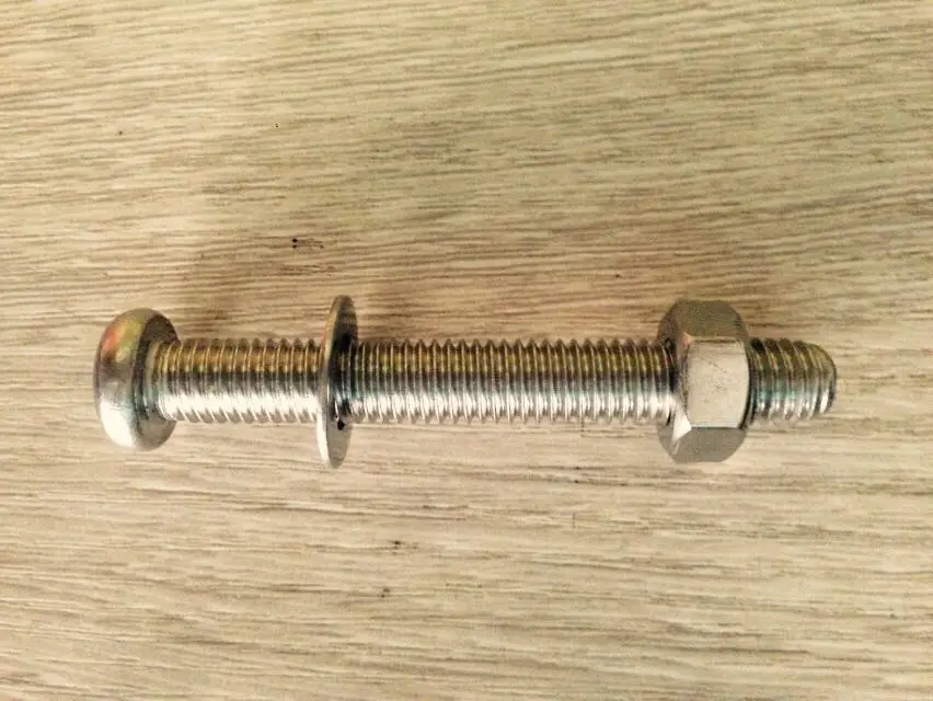 10Pcs/Lot M8 x 60 mm 304# STAINLESS STEEL SCREW BOLT for Swimming pool ladder Stair steps 
10Pcs/Lot M8 x 60 mm 304# STAINLESS STEEL SCREW BOLT for Swimming pool ladder Stair steps