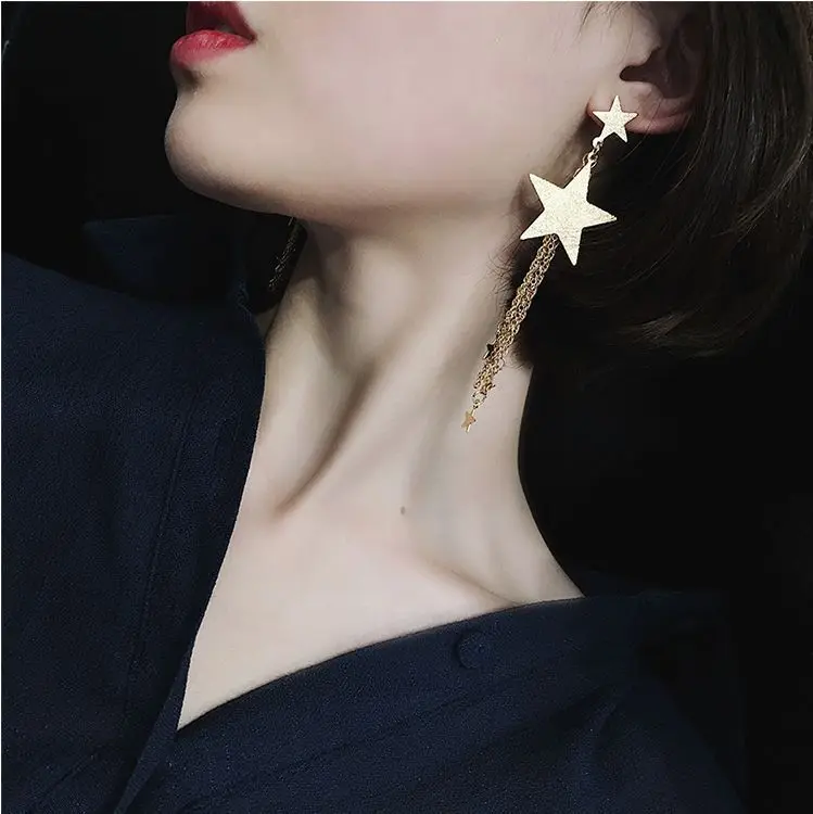 Ltumbe Punk Gold Silver Color Big Small Star Earrings New Arrival Long Chain Tassel Dangle Earrings for Women Party Jewelry
Ltumbe Punk Gold Silver Color Big Small Star Earrings New Arrival Long Chain Tassel Dangle Earrings for Women Party Jewelry