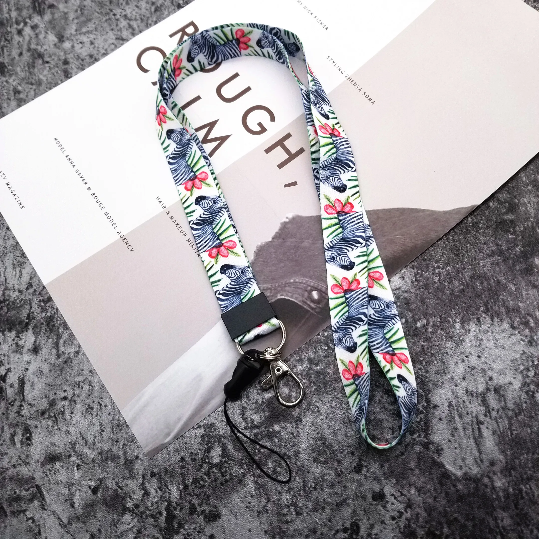 50Pcs Wholesale flower Neck Strap Lanyards for key ID Card Gym Mobile Phone Straps USB badge holder DIY Hang Rope Lariat Lanyard
50Pcs Wholesale flower Neck Strap Lanyards for key ID Card Gym Mobile Phone Straps USB badge holder DIY Hang Rope Lariat Lanyard