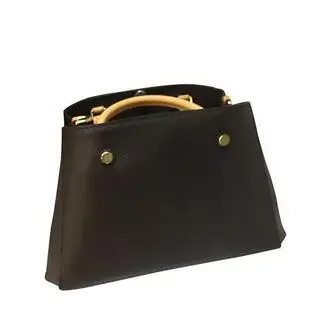2019 new Montaigne bag Oxidized Genuine leather choice, free normal transportation
2019 new Montaigne bag Oxidized Genuine leather choice, free normal transportation
