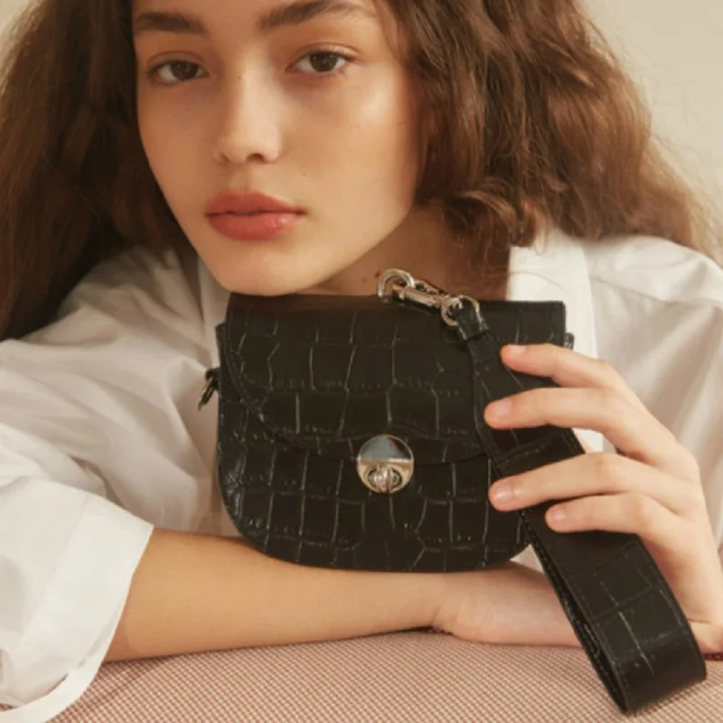 Crocodile Pattern Women Handbags Party Bracelet Bag New Luxury Brand Shoulder Messenger Bag Chain Evening Purses And Handbags
Crocodile Pattern Women Handbags Party Bracelet Bag New Luxury Brand Shoulder Messenger Bag Chain Evening Purses And Handbags