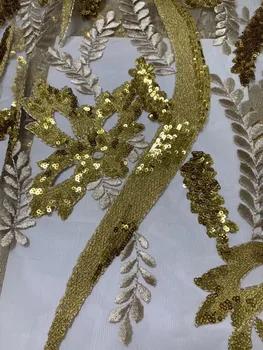 2018 African high quality velvet sequence French Nigerian gold sequins net tulle mesh Swiss lace fabric for dress 5yards/lot
2018 African high quality velvet sequence French Nigerian gold sequins net tulle mesh Swiss lace fabric for dress 5yards/lot