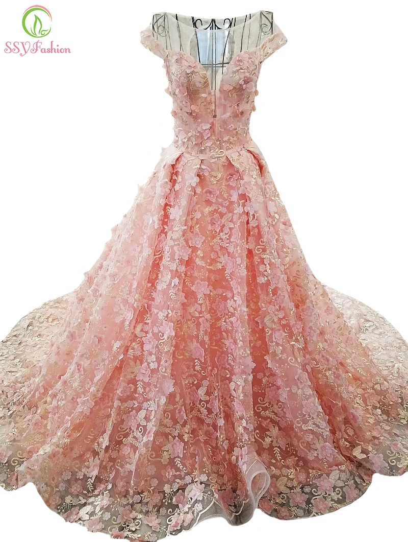 SSYFashion New Luxury Evening Dress High-end Banquet Pink Lace Embroidery Appliques Prom Party Gown Custom Made Formal Dresses
SSYFashion New Luxury Evening Dress High-end Banquet Pink Lace Embroidery Appliques Prom Party Gown Custom Made Formal Dresses