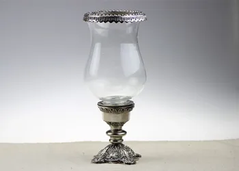 Modern new European transparent glass made of black silver, made of old alloy base, candle stand, home table decorations
Modern new European transparent glass made of black silver, made of old alloy base, candle stand, home table decorations