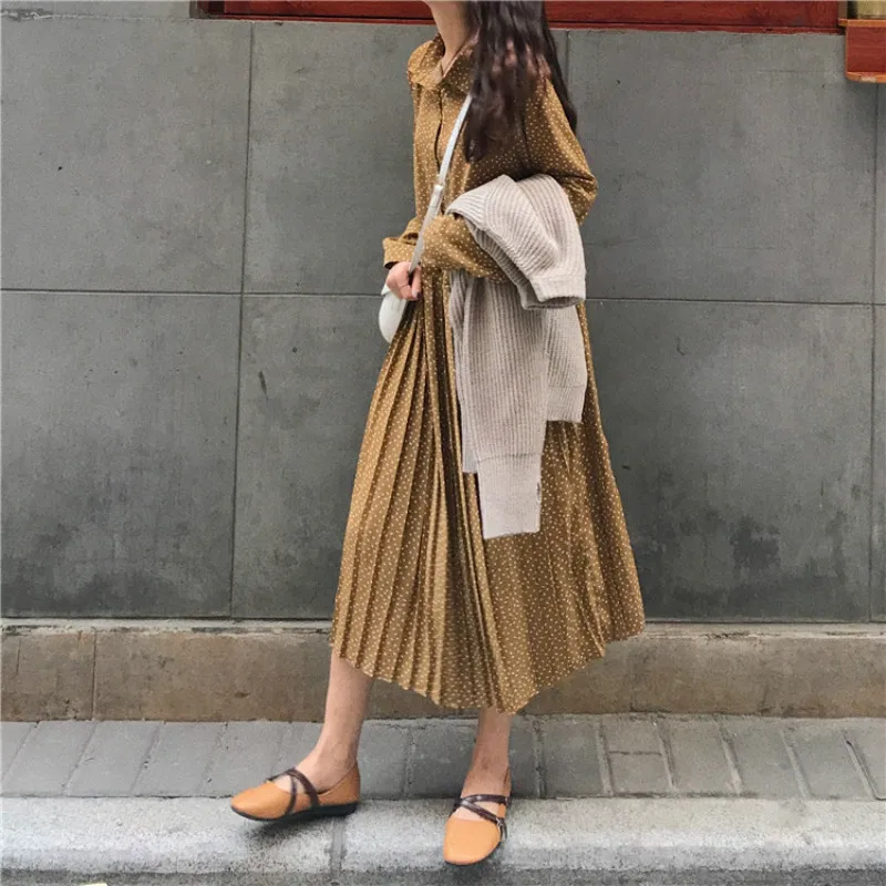 Women Spring Long Ruffle Shirt Dress A-line Polka Dot Pleated Chiffon Vestidos Plus Size Robe Femme Casual Sukienki
Women Spring Long Ruffle Shirt Dress A-line Polka Dot Pleated Chiffon Vestidos Plus Size Robe Femme Casual Sukienki