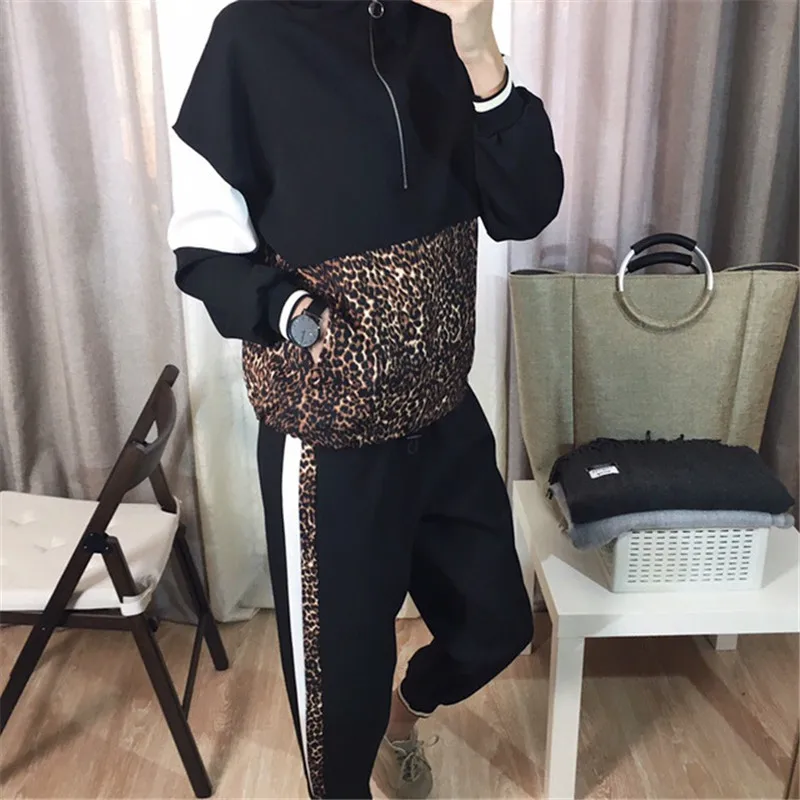 New Arrival Fall Women Tow Pieces Sets Leopard Spliced Sweatshirt Ankle Length Harm Pants Women Tracksuits Hoodies Outfiits
New Arrival Fall Women Tow Pieces Sets Leopard Spliced Sweatshirt Ankle Length Harm Pants Women Tracksuits Hoodies Outfiits