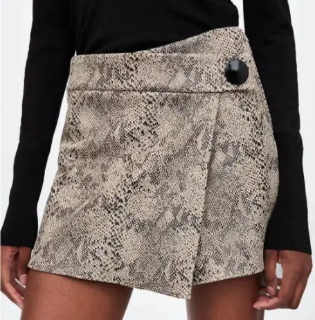 Women Snakeskin Mini Skirt Shorts Women Winter Snakeskin Print Split Skirts 9640/223
Women Snakeskin Mini Skirt Shorts Women Winter Snakeskin Print Split Skirts 9640/223