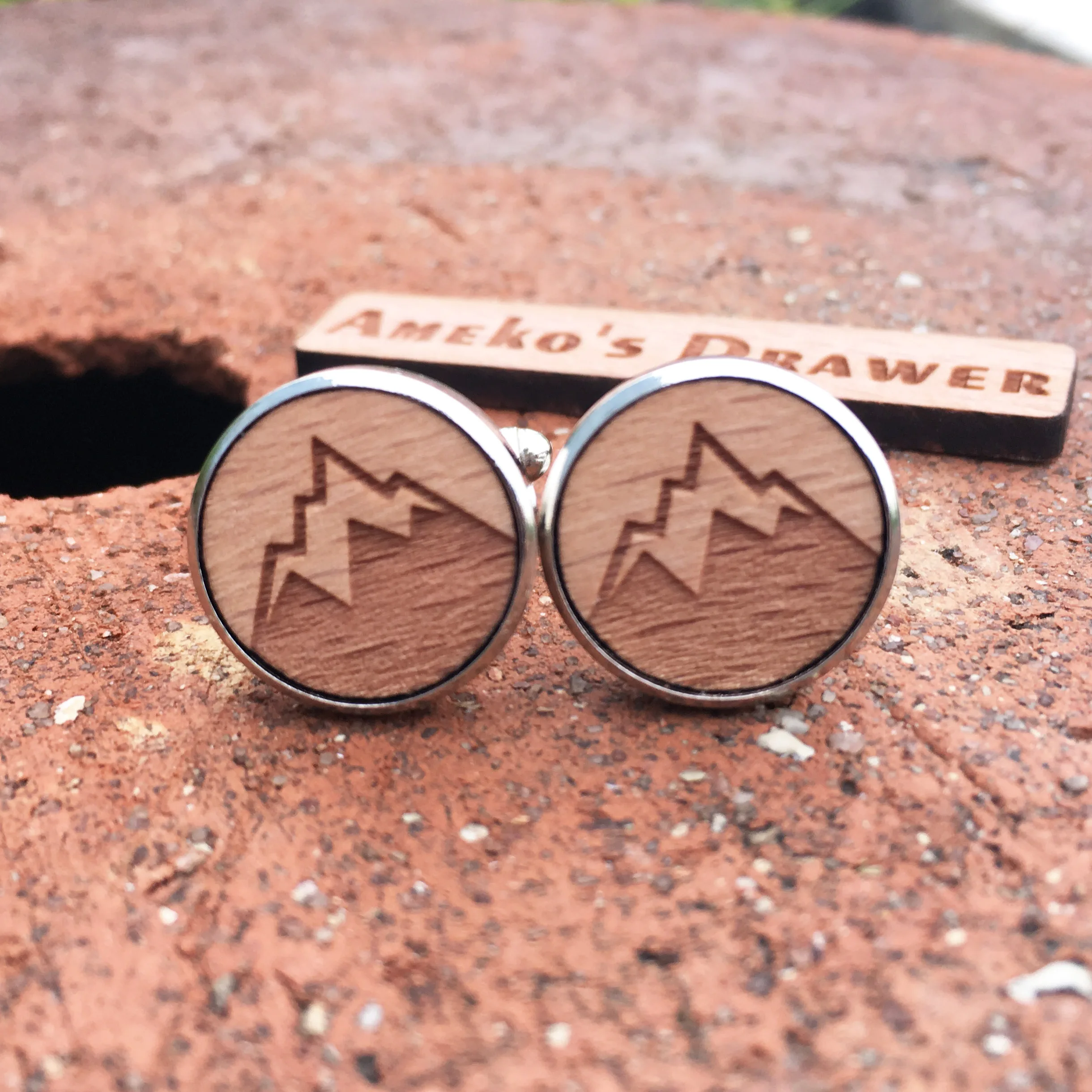 Mountain Wood Cufflinks Snow Mountain Wooden Cufflink Alps Suit & Tie Accessories Everest Groomsmen Gift X 5 Pairs
Mountain Wood Cufflinks Snow Mountain Wooden Cufflink Alps Suit & Tie Accessories Everest Groomsmen Gift X 5 Pairs