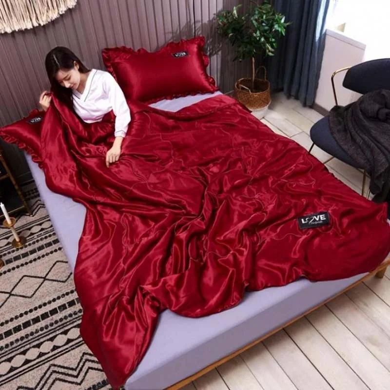 Ice Silk Summer Comforter Throw Blanket Quilt Duvet Washable Air Conditioning Comforter Quilts Blanket for Children Adults
Ice Silk Summer Comforter Throw Blanket Quilt Duvet Washable Air Conditioning Comforter Quilts Blanket for Children Adults