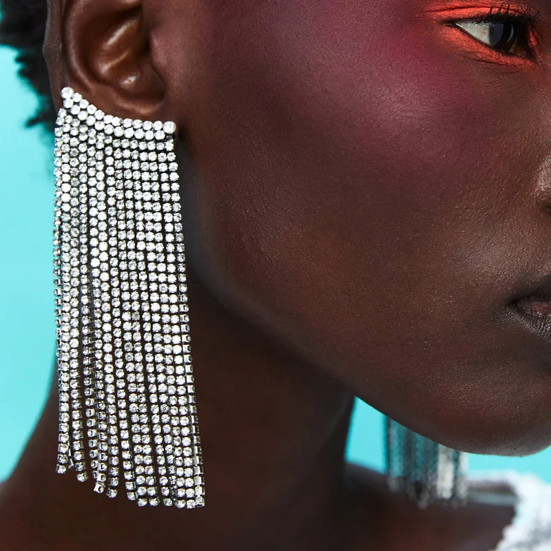JUJIA Fashion Handmade Crystal Beads Tassel Earrings For Women Bohemia Pendant Drop Big Earrings Oorbellen Jewelry
JUJIA Fashion Handmade Crystal Beads Tassel Earrings For Women Bohemia Pendant Drop Big Earrings Oorbellen Jewelry