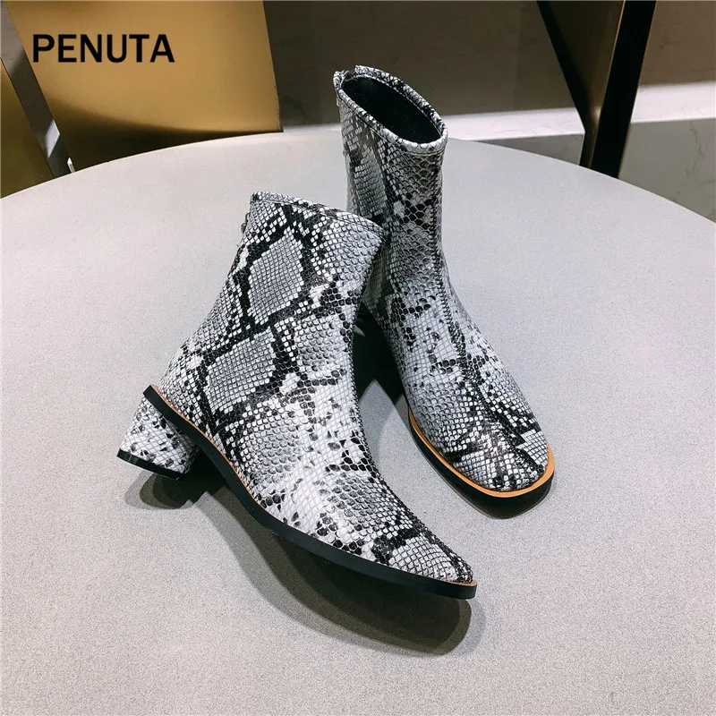 2019 PENUTA Snake Print Boots Square Toe Women Boots Genuine Leather Med Heel Comfortable Spring Autumn Shoes Europe Style PD924
2019 PENUTA Snake Print Boots Square Toe Women Boots Genuine Leather Med Heel Comfortable Spring Autumn Shoes Europe Style PD924