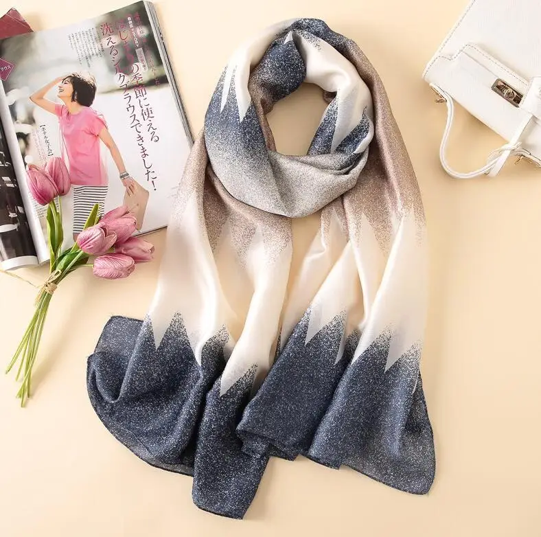 2019 luxury brand Women Silk scarf Beach Shawl and Echarpe Luxurious Wrap Designer scarves sky female beach stole bandana
2019 luxury brand Women Silk scarf Beach Shawl and Echarpe Luxurious Wrap Designer scarves sky female beach stole bandana
