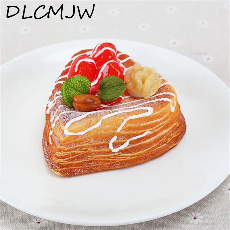 1pcs Artificial food squishy Bread Simulation Model fruit Soft Bread Fake Cake Bakery Photography props Decor fruit Soft Bread
1pcs Artificial food squishy Bread Simulation Model fruit Soft Bread Fake Cake Bakery Photography props Decor fruit Soft Bread