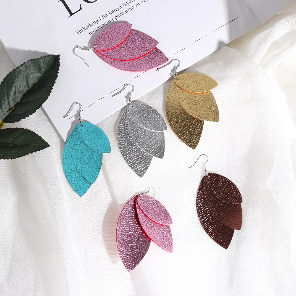 2019 New Women Vintage Bohemia Style Cutting Leaf Feather Earrings PU Leather Sequins MultiColor Water Drop Dangle Earrings
2019 New Women Vintage Bohemia Style Cutting Leaf Feather Earrings PU Leather Sequins MultiColor Water Drop Dangle Earrings