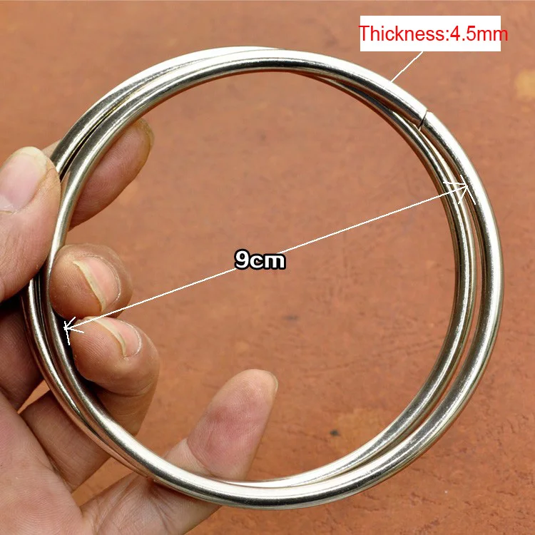 SICODA 4pcs/lot Large ring 90mm Bags hardware accessories 5mm thickness silver diy handmade bag buckle ring garment trimmings
SICODA 4pcs/lot Large ring 90mm Bags hardware accessories 5mm thickness silver diy handmade bag buckle ring garment trimmings