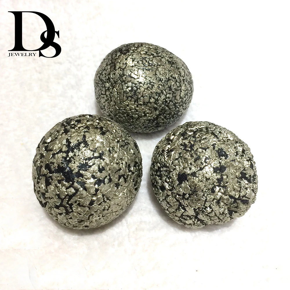 Top!!! 110-130g Natural Pyrite Ore Ball Metal Minerals Particles Specimen Natural Sphere Stones And Ore Orb Specimen Crafts
Top!!! 110-130g Natural Pyrite Ore Ball Metal Minerals Particles Specimen Natural Sphere Stones And Ore Orb Specimen Crafts