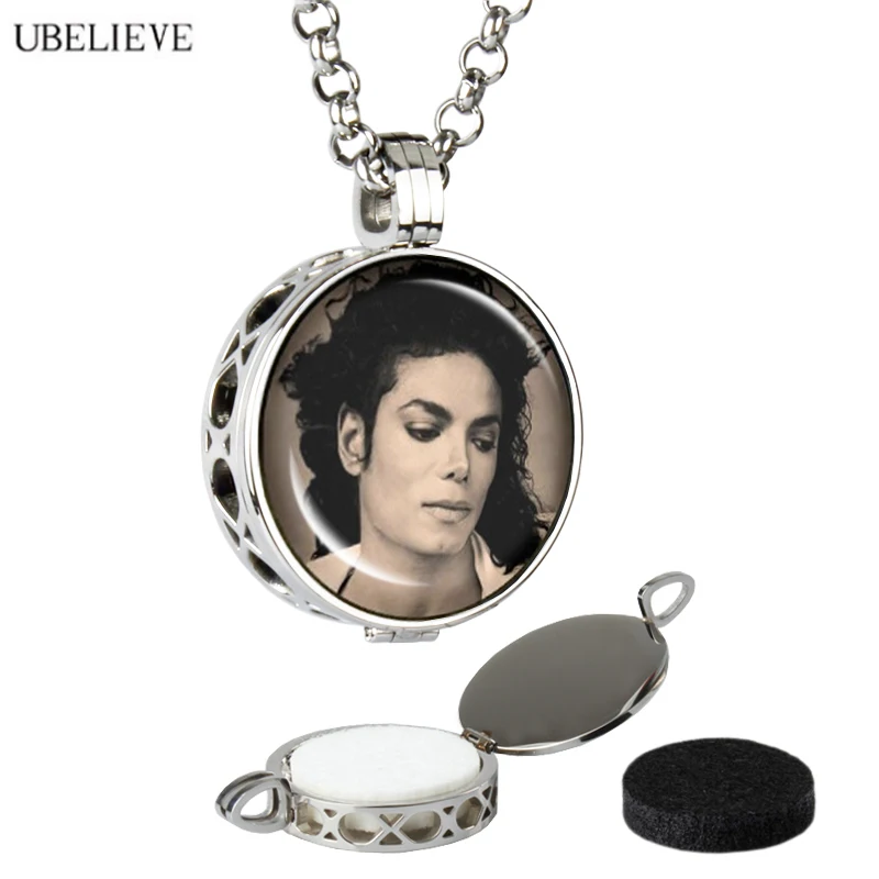 Fashion Hollow Out Customized Picture Essential Oil Diffuser Locket Aromatherapy Pendant Jewelry With 6pc Pad
Fashion Hollow Out Customized Picture Essential Oil Diffuser Locket Aromatherapy Pendant Jewelry With 6pc Pad