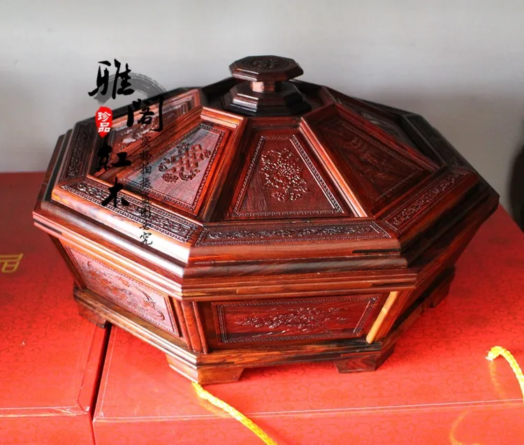 Factory direct red wood mahogany octagonal Guo He tenon production of antique Guo He retro ornaments wholesale
Factory direct red wood mahogany octagonal Guo He tenon production of antique Guo He retro ornaments wholesale