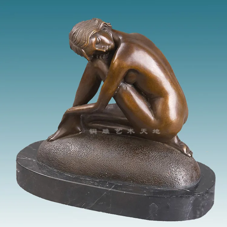 The human body art bronze statue nude decoration works of art jewelry business gifts hotel bedroom furnishings
The human body art bronze statue nude decoration works of art jewelry business gifts hotel bedroom furnishings