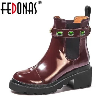 FEDONAS Genuine Leather Riding Boots for Women Slip-on Metal Crystal Fashion Ankle Boots Warm Winter Platforms Punk Shoes Woman
FEDONAS Genuine Leather Riding Boots for Women Slip-on Metal Crystal Fashion Ankle Boots Warm Winter Platforms Punk Shoes Woman