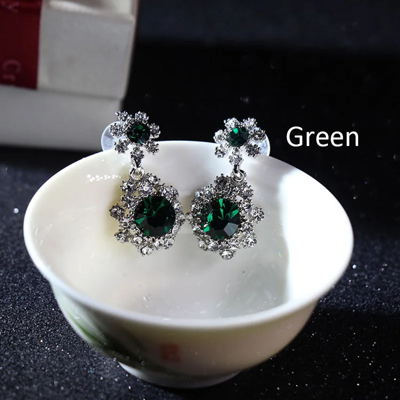 1 Pair Women Stud Earrings Crystal Flower Wedding Bridal Earring Jewelry Gift M8694
1 Pair Women Stud Earrings Crystal Flower Wedding Bridal Earring Jewelry Gift M8694