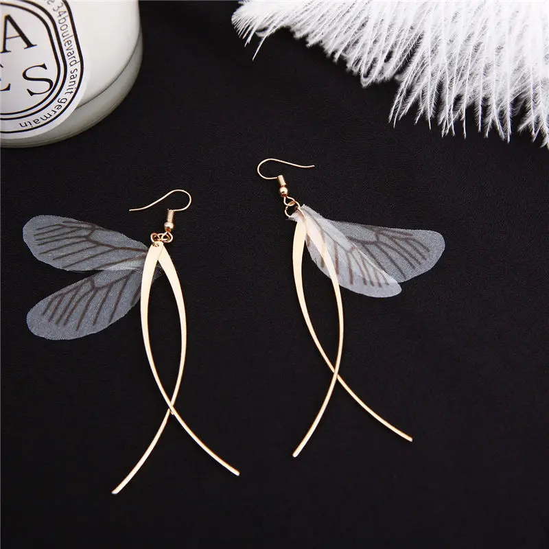 temperament female jewelry sweet cute animal dragonfly earring gold earring trendy elegant woman Korean Style accessories e0284
temperament female jewelry sweet cute animal dragonfly earring gold earring trendy elegant woman Korean Style accessories e0284