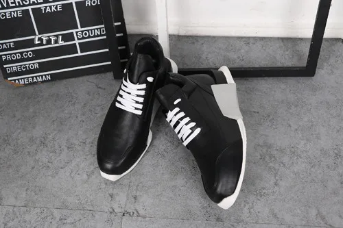 2018 New men casual shoes spring autumn stylish sports and leisure horseshoe shoes high-top lace up leather sneakers black white
2018 New men casual shoes spring autumn stylish sports and leisure horseshoe shoes high-top lace up leather sneakers black white