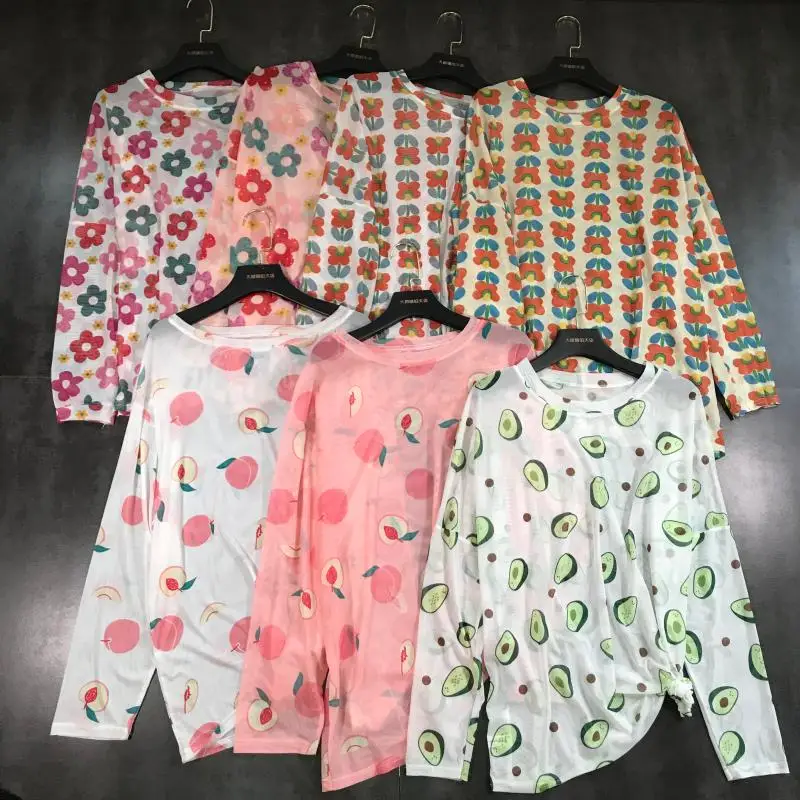 9012 summer new flower fruit pattern mesh breathable long-sleeved sunscreen shirt T-shirt
9012 summer new flower fruit pattern mesh breathable long-sleeved sunscreen shirt T-shirt