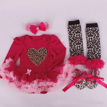 Brand Christmas Cotton Baby Kids 0-12Months Infant Dress Europe HA TUTU Baby Romper With Leg Warmers Four-piece Suit
Brand Christmas Cotton Baby Kids 0-12Months Infant Dress Europe HA TUTU Baby Romper With Leg Warmers Four-piece Suit