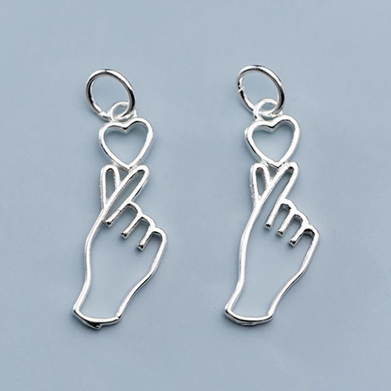 925 Sterling Silver Hollow Out Handcraft Finger&Heart Charms Fashion Design Silver Pendants DIY Jewelry Making For Girls Boys
925 Sterling Silver Hollow Out Handcraft Finger&Heart Charms Fashion Design Silver Pendants DIY Jewelry Making For Girls Boys