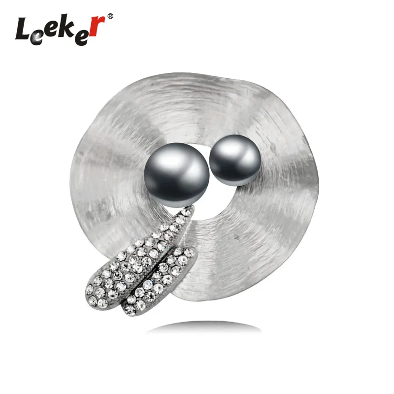 LEEKER Women Vintage Gray Imitation Pearl Personality Brooches Pins Female Costume Jewelry Accessories 093 LK12
LEEKER Women Vintage Gray Imitation Pearl Personality Brooches Pins Female Costume Jewelry Accessories 093 LK12
