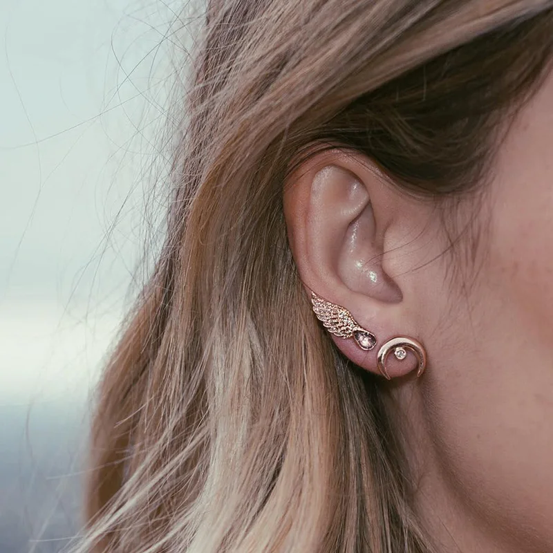 2019 New fashion Brinco Cute Girl Jewelry fine 925 Sterling Single mini moon shape Cz Stud Earring for elephant women party gift
2019 New fashion Brinco Cute Girl Jewelry fine 925 Sterling Single mini moon shape Cz Stud Earring for elephant women party gift