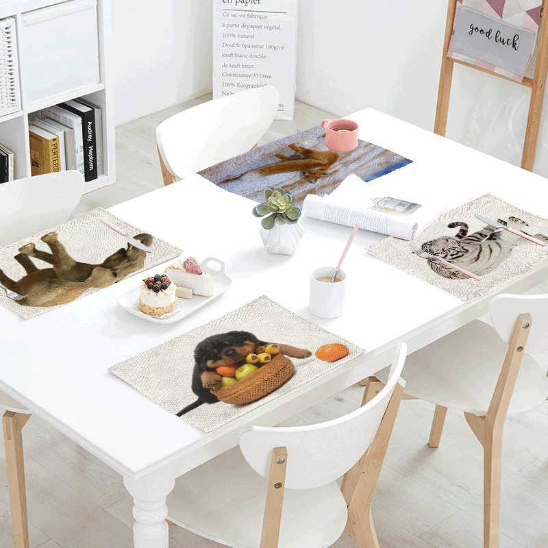 Cute Funny Pet Meal Cloth 42*32 CM Warm Aura Naughty Wild Protection Animal Gaze Front Simple Linen Home Tablecloth Decoration
Cute Funny Pet Meal Cloth 42*32 CM Warm Aura Naughty Wild Protection Animal Gaze Front Simple Linen Home Tablecloth Decoration