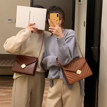 Retro Fashion Large Handbag 2019 New High Quality PU Leather Women's Designer Luxury Handbag Lock Chain Shoulder Messenger bags
Retro Fashion Large Handbag 2019 New High Quality PU Leather Women's Designer Luxury Handbag Lock Chain Shoulder Messenger bags