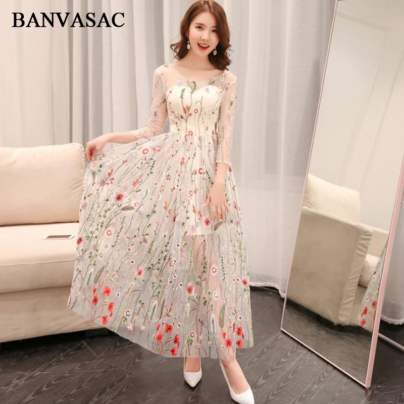 BANVASAC 2018 O Neck Flowers Embroidery Beach Long Evening Dresses Elegant Party Lace Illusion Sleeve Prom Gowns
BANVASAC 2018 O Neck Flowers Embroidery Beach Long Evening Dresses Elegant Party Lace Illusion Sleeve Prom Gowns