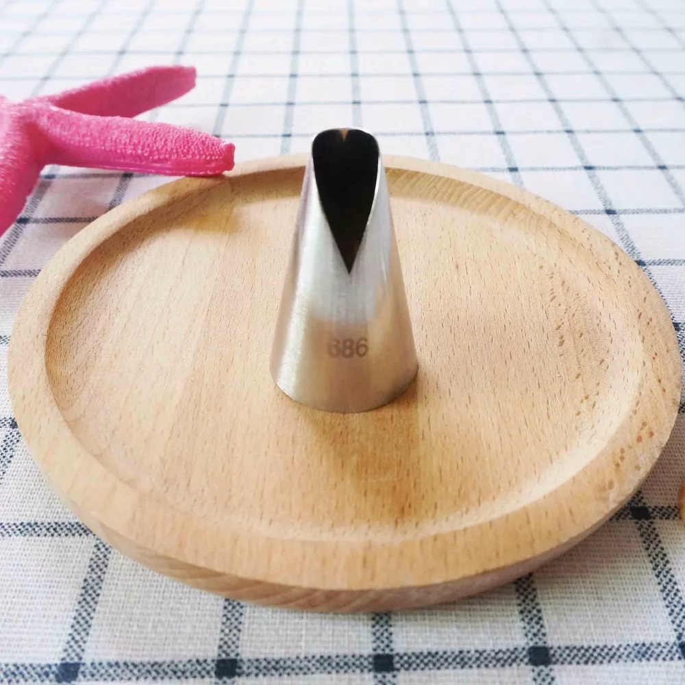 #686 Large Cake Decoration Tips Pastry Tools Metal Icing Piping Nozzles Stainless Steel Cupcake Cream Decor Kitchen Bakeware
#686 Large Cake Decoration Tips Pastry Tools Metal Icing Piping Nozzles Stainless Steel Cupcake Cream Decor Kitchen Bakeware