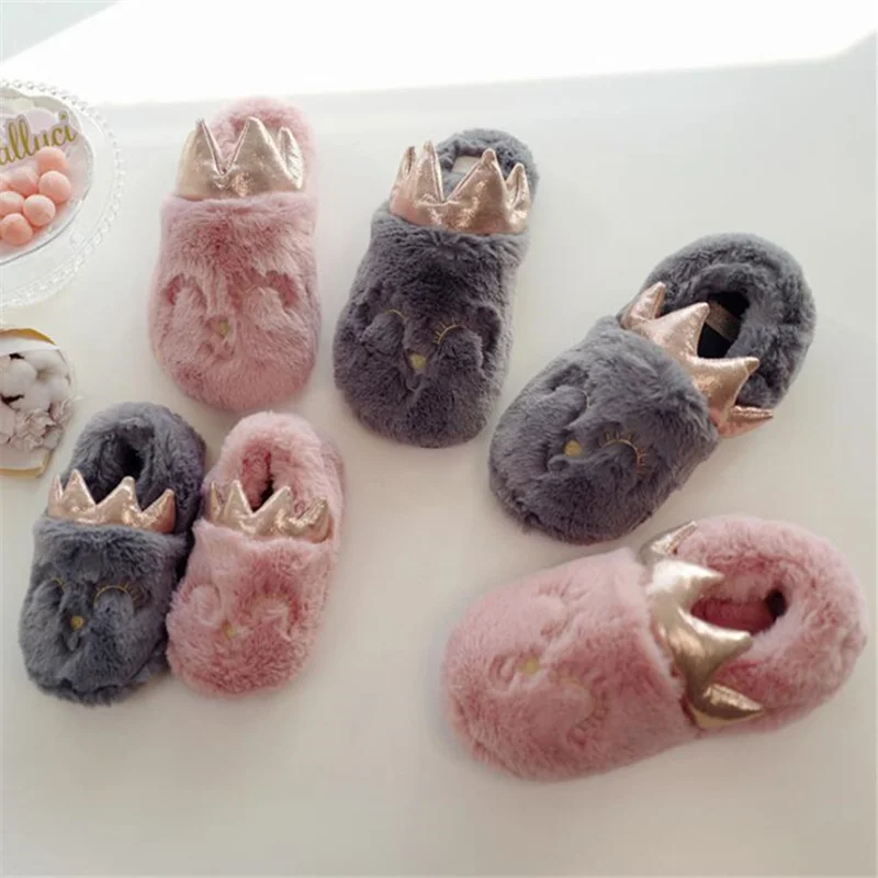 Kids Slippers Children Home Slippers for Girls Cartoon House Shoes Child Winter Warm Toddler Slippers For Boys Baby shoes N361
Kids Slippers Children Home Slippers for Girls Cartoon House Shoes Child Winter Warm Toddler Slippers For Boys Baby shoes N361