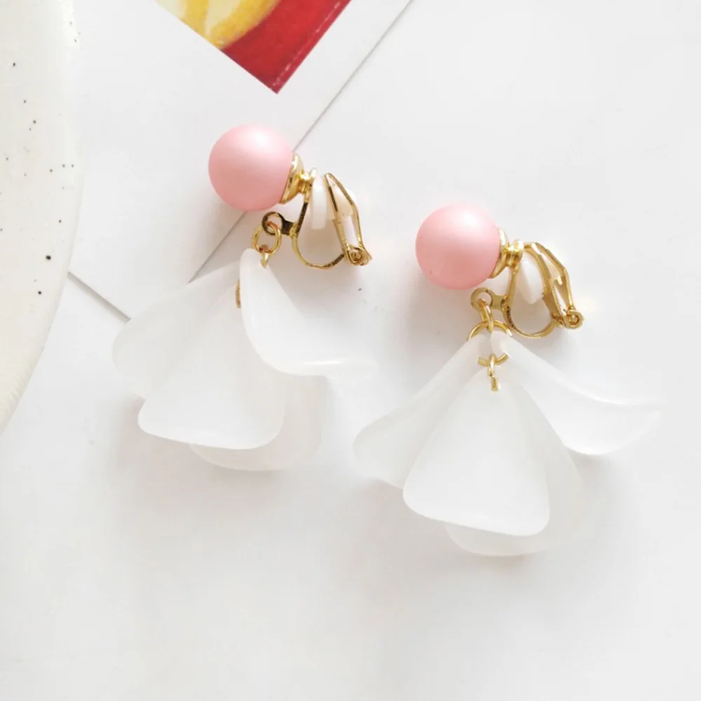 Bing Tu No Piercing Plant Jewelry Gold Color White Flower Clip Earrings Round Ball Ear Cuff Earring Women Wedding Earings
Bing Tu No Piercing Plant Jewelry Gold Color White Flower Clip Earrings Round Ball Ear Cuff Earring Women Wedding Earings