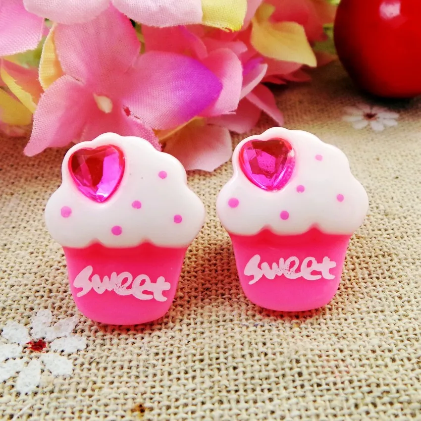 10pcs/lot Cute Diy resin Crystal cake girls kinds hair accessories Jewelry Findings lovely Ice cream DIY Jewelry Findings
10pcs/lot Cute Diy resin Crystal cake girls kinds hair accessories Jewelry Findings lovely Ice cream DIY Jewelry Findings