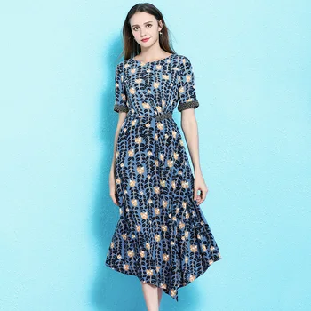 Nordic winds 2019 women's fashion handmade beaded irregular printing dress high waist slimming dress summer female NW19B6200
Nordic winds 2019 women's fashion handmade beaded irregular printing dress high waist slimming dress summer female NW19B6200