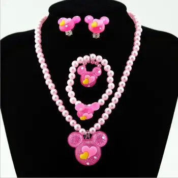 1set Baby Girl's Princess Lovely Imitation Pearls Bead Jewelry Set Cute mickey Pendant Necklace Bracelets Ring Sets party gifts
1set Baby Girl's Princess Lovely Imitation Pearls Bead Jewelry Set Cute mickey Pendant Necklace Bracelets Ring Sets party gifts