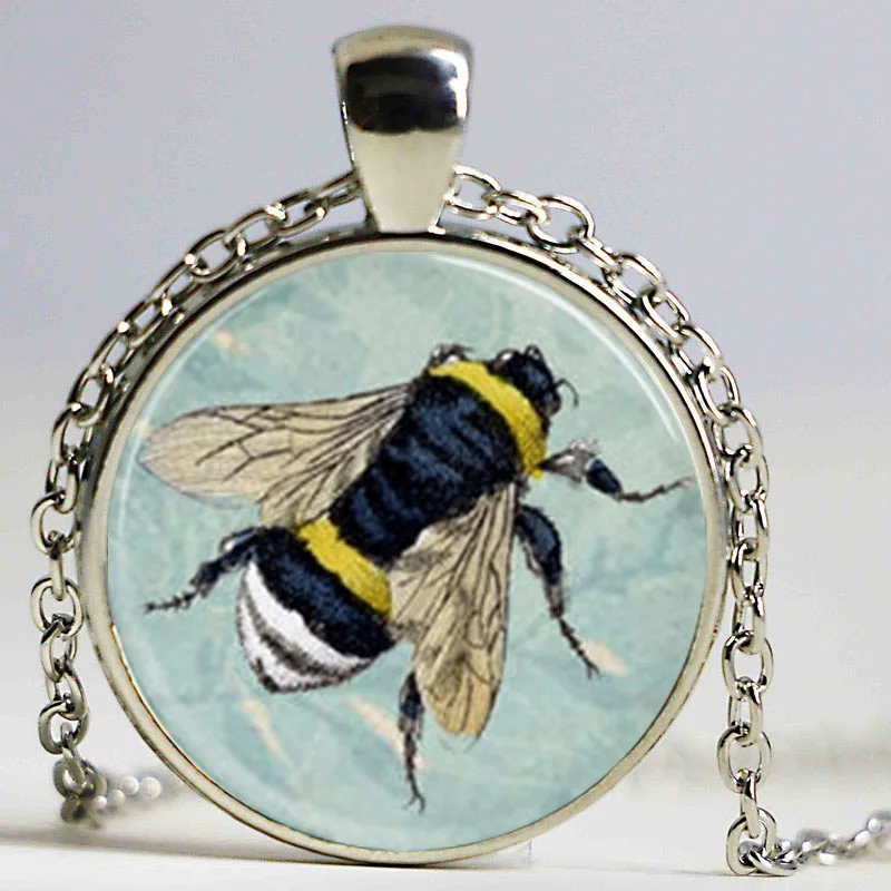 Free shipping Honey Bee Necklace Bumblebee on Blue Floral Background Scrabble Tile Pendant,Scrabble Tiles For Jewelry
Free shipping Honey Bee Necklace Bumblebee on Blue Floral Background Scrabble Tile Pendant,Scrabble Tiles For Jewelry
