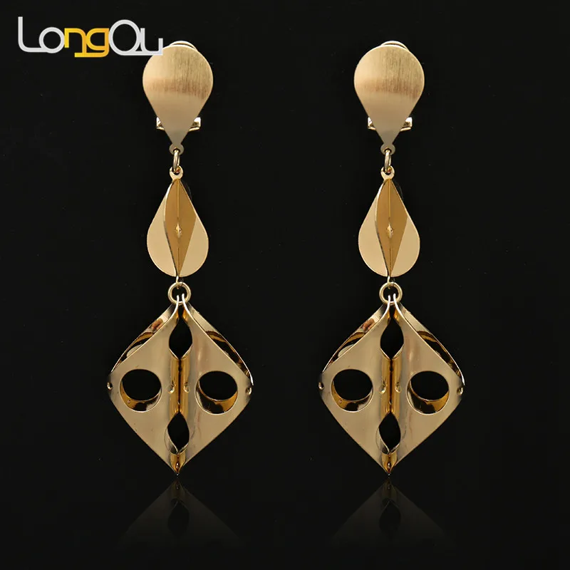 Classic Wedding Statement Earrings for Women Gold Color Big Long Earings Fashion Jewelry Hollow out Earring Pendant Stone
Classic Wedding Statement Earrings for Women Gold Color Big Long Earings Fashion Jewelry Hollow out Earring Pendant Stone