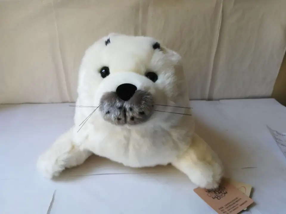 white cartoon seal plush toy large 42cm soft doll throw pillow Christmas gift w0300
white cartoon seal plush toy large 42cm soft doll throw pillow Christmas gift w0300