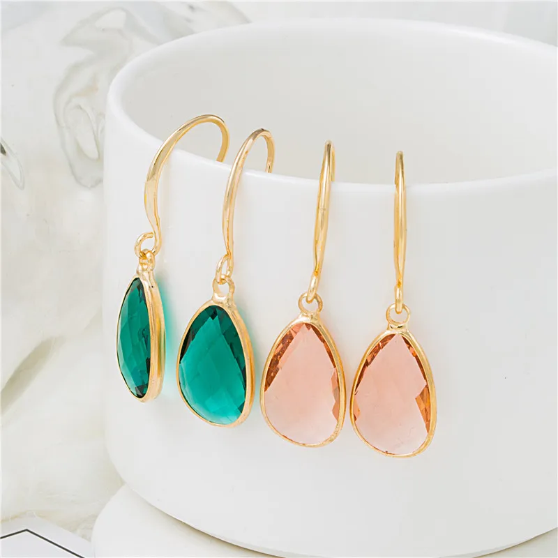 Youga New fashion crystal earrings simple and stylish high-end crystal earrings wedding earrings for women
Youga New fashion crystal earrings simple and stylish high-end crystal earrings wedding earrings for women