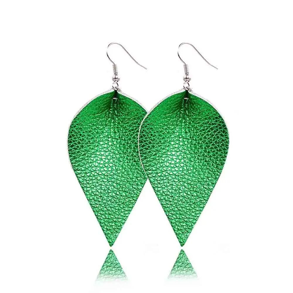 SOARRISE 7 Colors Leaves Leather Earrings Soft Simple 2019 New Fashion Bohemia Dangle Earrings For Women Jewelry Party Gift
SOARRISE 7 Colors Leaves Leather Earrings Soft Simple 2019 New Fashion Bohemia Dangle Earrings For Women Jewelry Party Gift