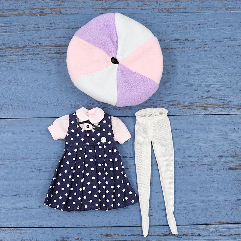 1/6 doll clothesDirector suit Hats socks skirts shirts suitable blyth doll ICY doll
1/6 doll clothesDirector suit Hats socks skirts shirts suitable blyth doll ICY doll