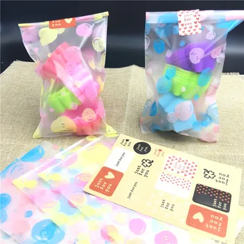 50pcs 12*20cm Dull Polish Dots Plastic Cookie Packaging Bags Cupcake Wrapper Wedding Candy And Gift Bags with Sticker
50pcs 12*20cm Dull Polish Dots Plastic Cookie Packaging Bags Cupcake Wrapper Wedding Candy And Gift Bags with Sticker