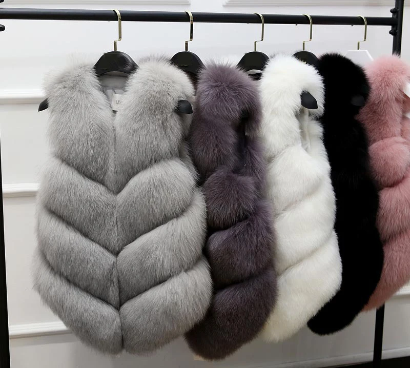 High-Grade 2019 Outwear Fur Vest Winter Coat Luxury Faux Fox Warm Women Coat Vests Fashion Slim Coats Jacket Veste Plus Size
High-Grade 2019 Outwear Fur Vest Winter Coat Luxury Faux Fox Warm Women Coat Vests Fashion Slim Coats Jacket Veste Plus Size